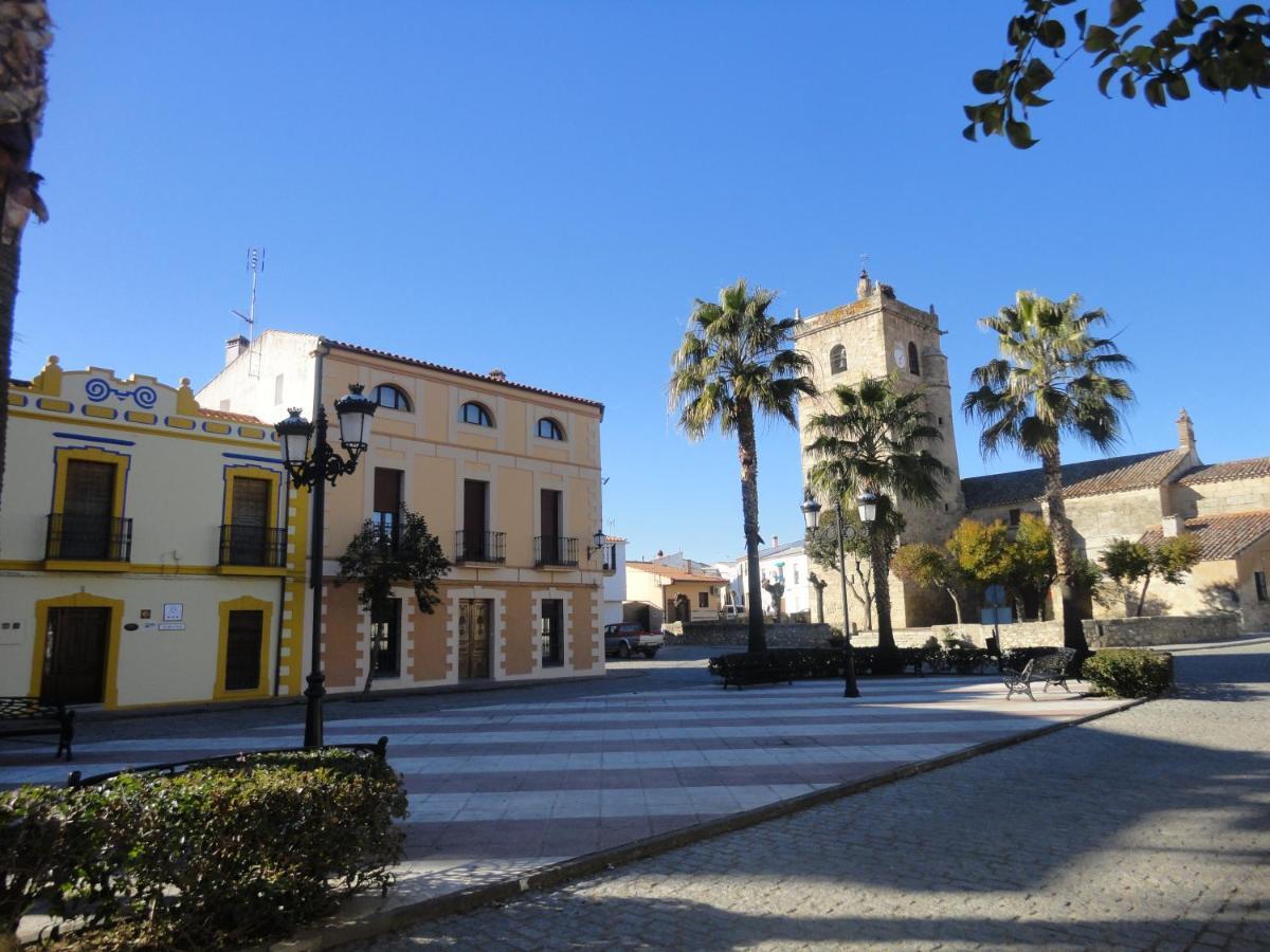 Casa Rural Via De La Plata Aldea del Cano Екстер'єр фото
